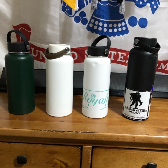 Hydro Flasks - Picture 4 of 4